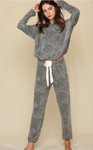 Load image into Gallery viewer, Taylor Tie Dye Drawstring Pullover - Modern Romance Boutique