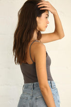 Load image into Gallery viewer, Stella Seamless Cami - Modern Romance Boutique
