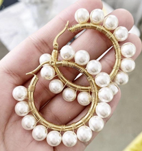 Load image into Gallery viewer, Modern Romance Boutique - Callie Pearl Hoops  Edit alt text
