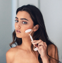 Load image into Gallery viewer, Rose Quartz Crystal Facial Roller
